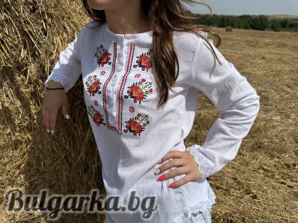 Кенарена риза с българска шевица "Тракийска"