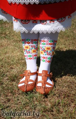 Чорапи с фолклорни мотиви 118
