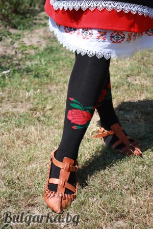 Чорапи с фолклорни мотиви 107